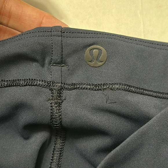 Lululemon Legging Bundle Womens Size 4 - Picture 10 of 10